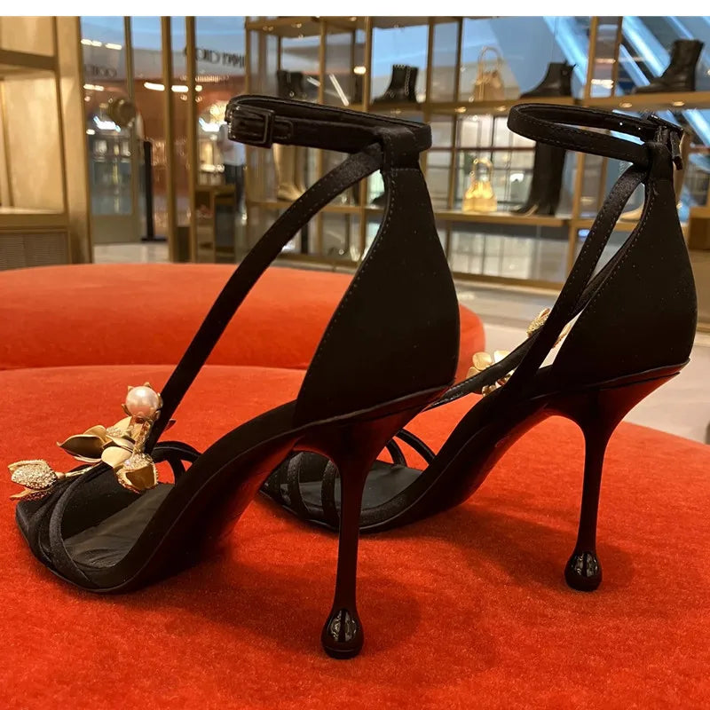 Star style Metal Flowers Stiletto High heels