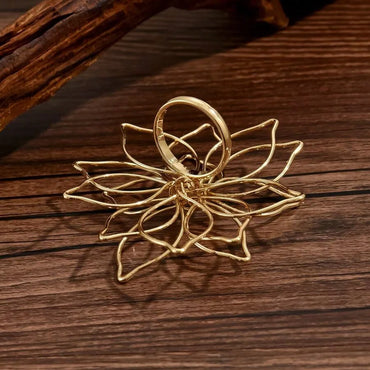 Gold Color Round Hollow Out Flower Ring