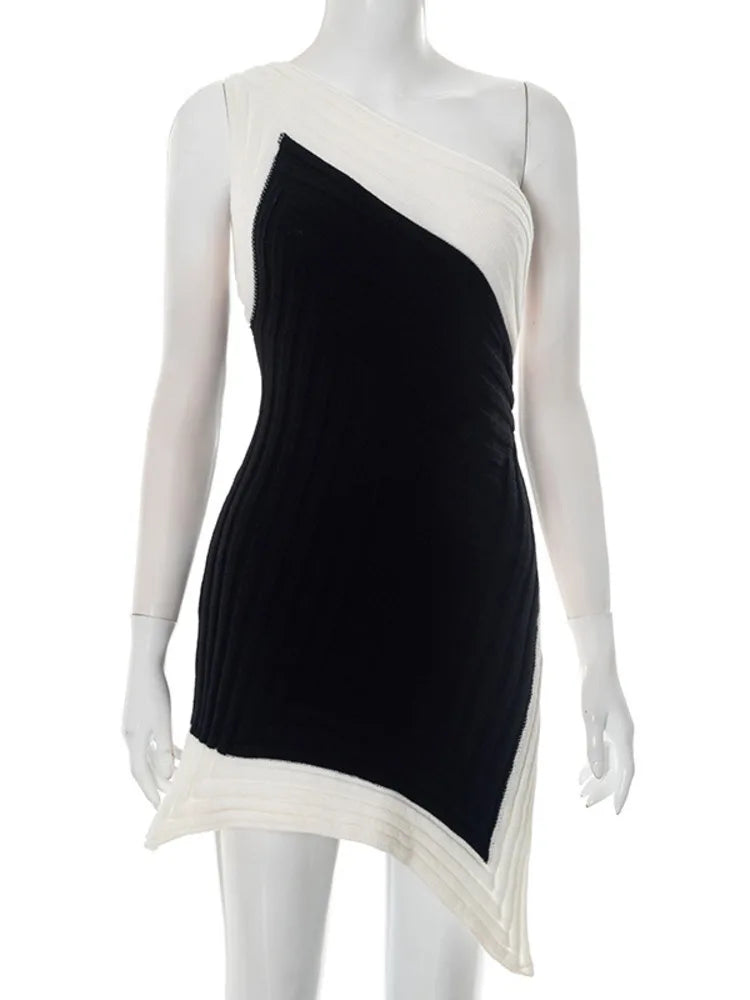 Contrast Color Patchwork  Incline Shoulder Mini Dress