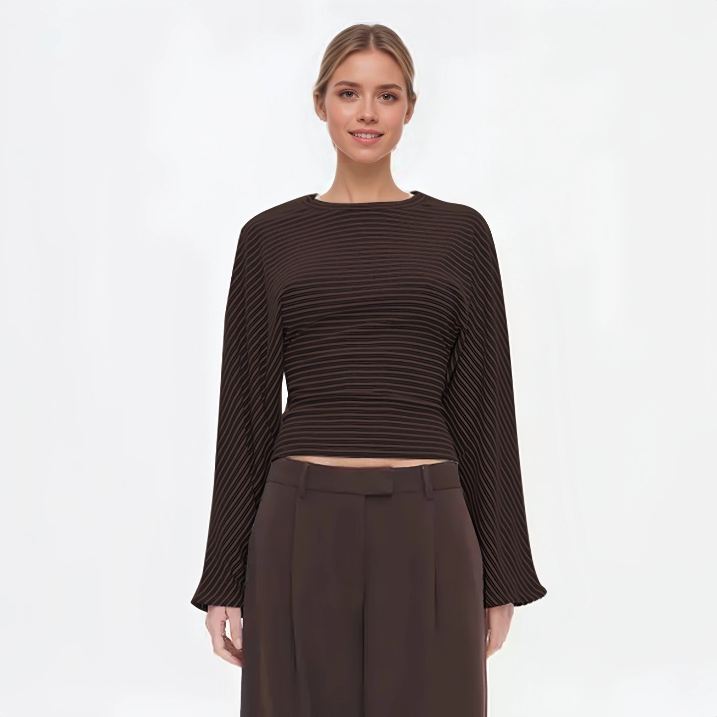 Weekend Lines Fitted Tee