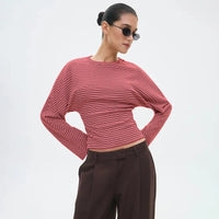 Weekend Lines Fitted Tee