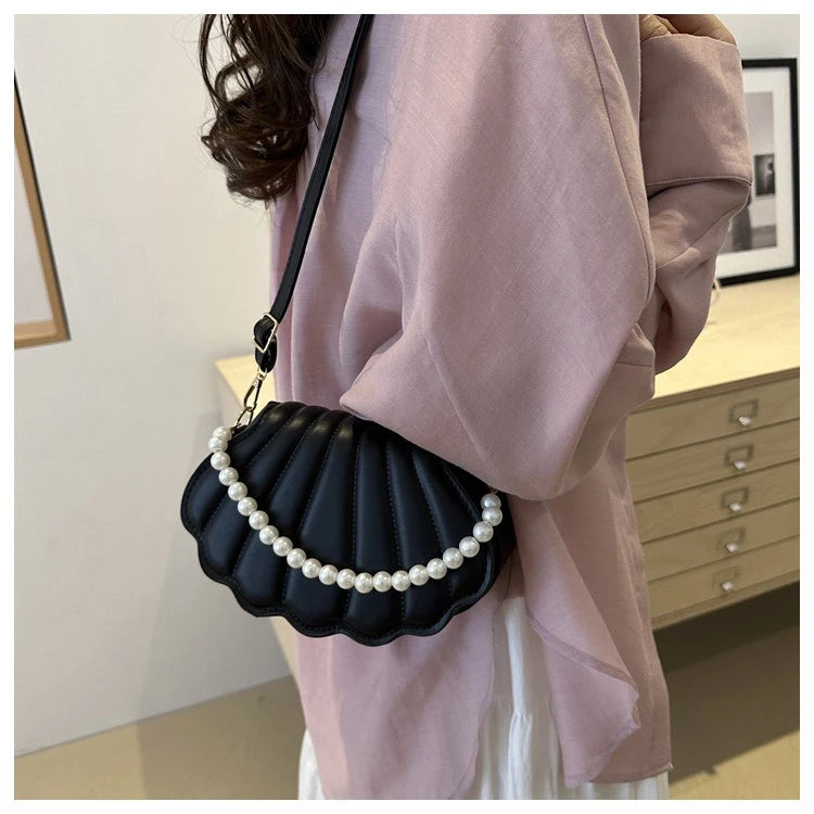 Chic Single-shoulder Shell Bag