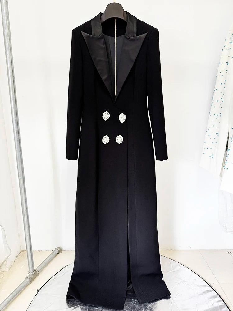 La Directrice Noir Gown
