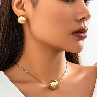 Big Ball Pendant Snake Bone Chain Necklace Stud Earring Set