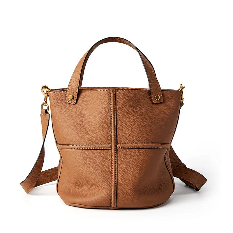 The Essential Curve Tote