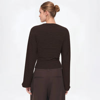 Weekend Lines Fitted Tee