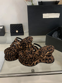 Too Tall To Talk Platforms