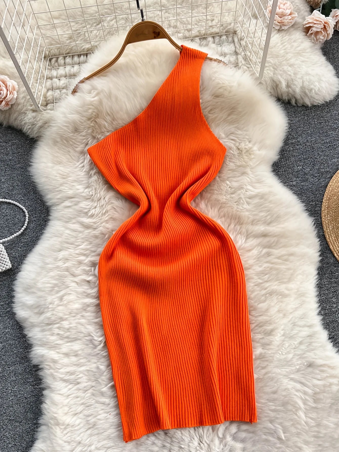 One Shoulder Solid Chic Knitted Mini Dress
