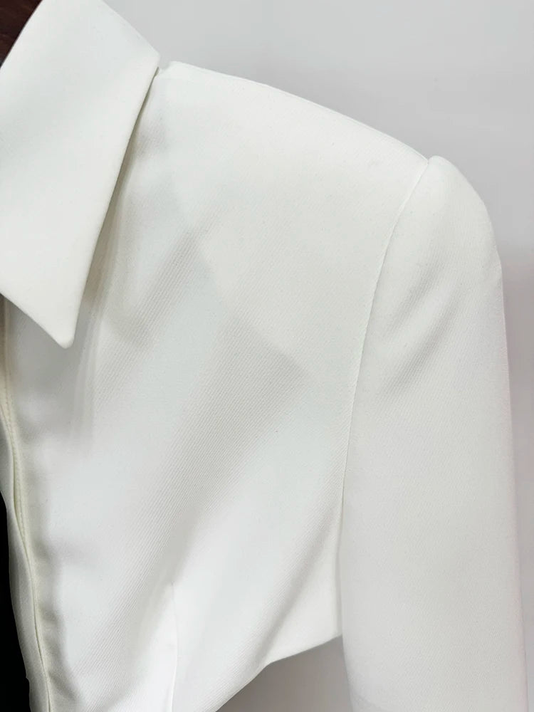 Executive Cutout Mini