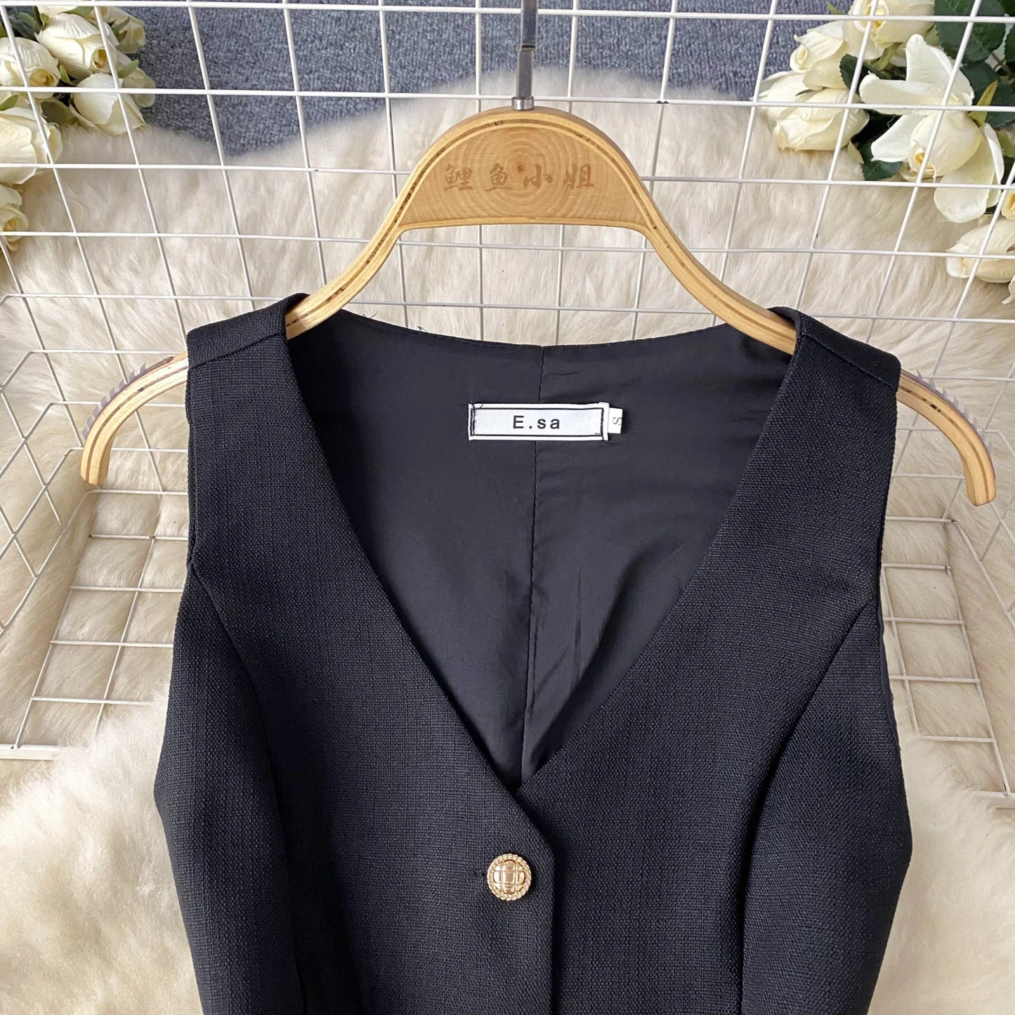 Single Breasted Basic Camisole+Zipper Design Pleated Skirt Set