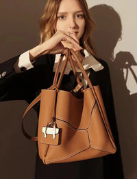 Downtown Darling Tote