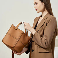 The Essential Curve Tote