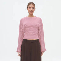 Weekend Lines Fitted Tee