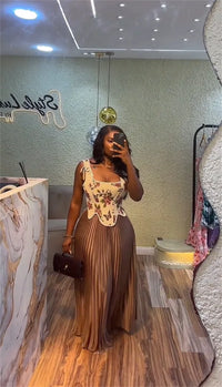 Floral Print Waist-cinching Corset +Pleated Long Skirts Set