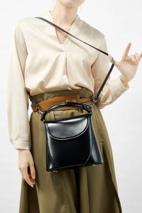 Smooth Operator Satchel