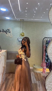 Floral Print Waist-cinching Corset +Pleated Long Skirts Set