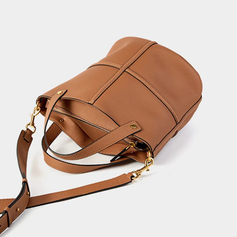 The Essential Curve Tote