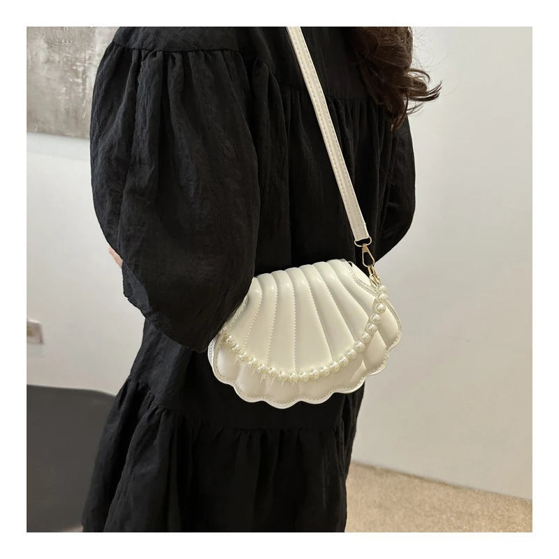 Chic Single-shoulder Shell Bag