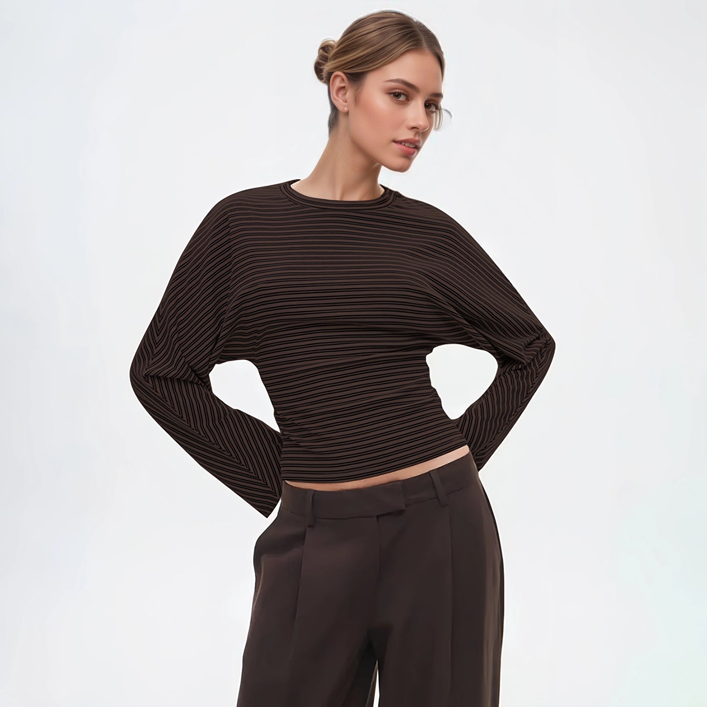 Weekend Lines Fitted Tee