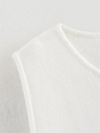 Cropped Sleeveless Knit Vest