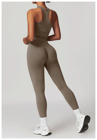 2pcs Seamless Yoga Short / Leggings Set