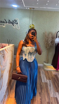 Floral Print Waist-cinching Corset +Pleated Long Skirts Set