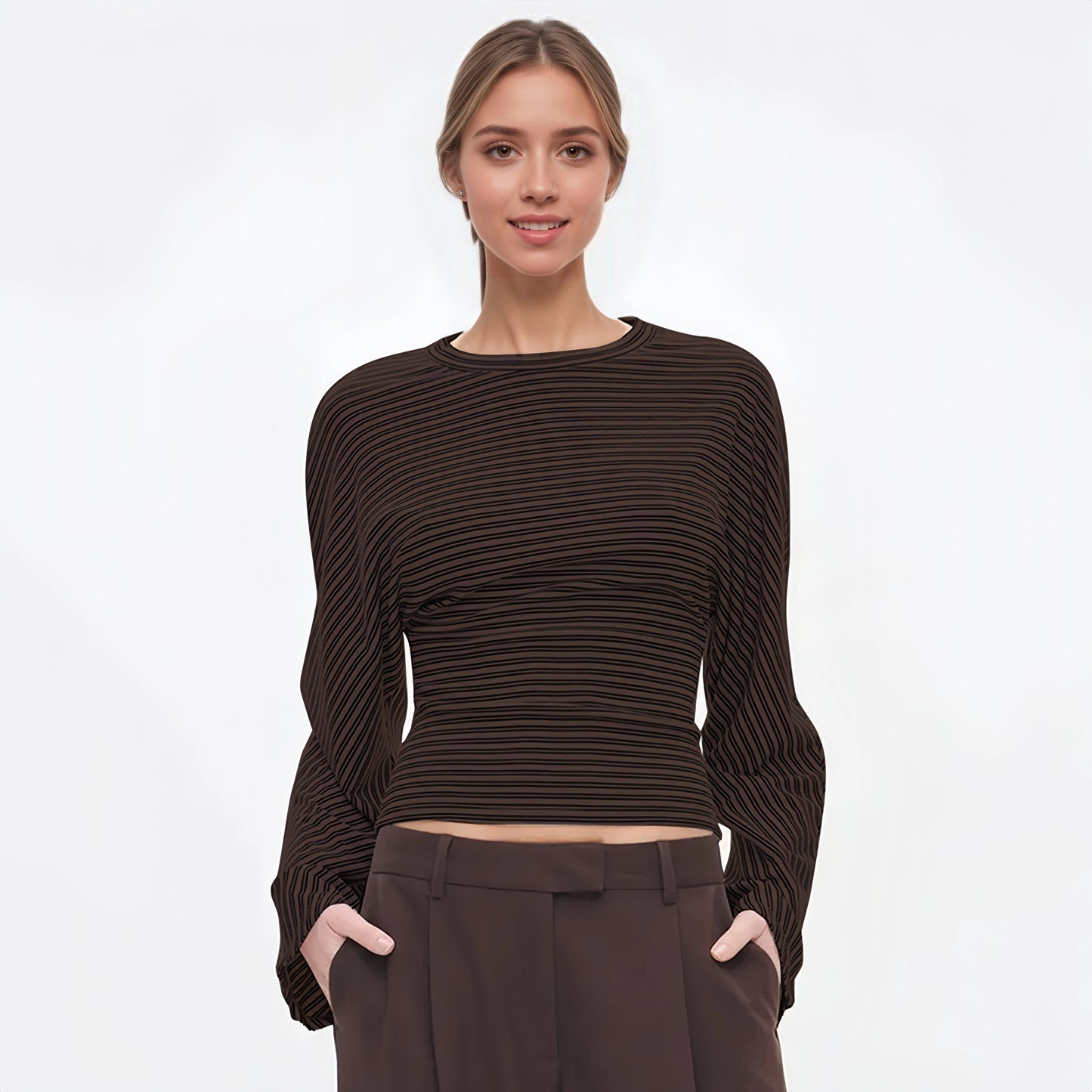 Weekend Lines Fitted Tee