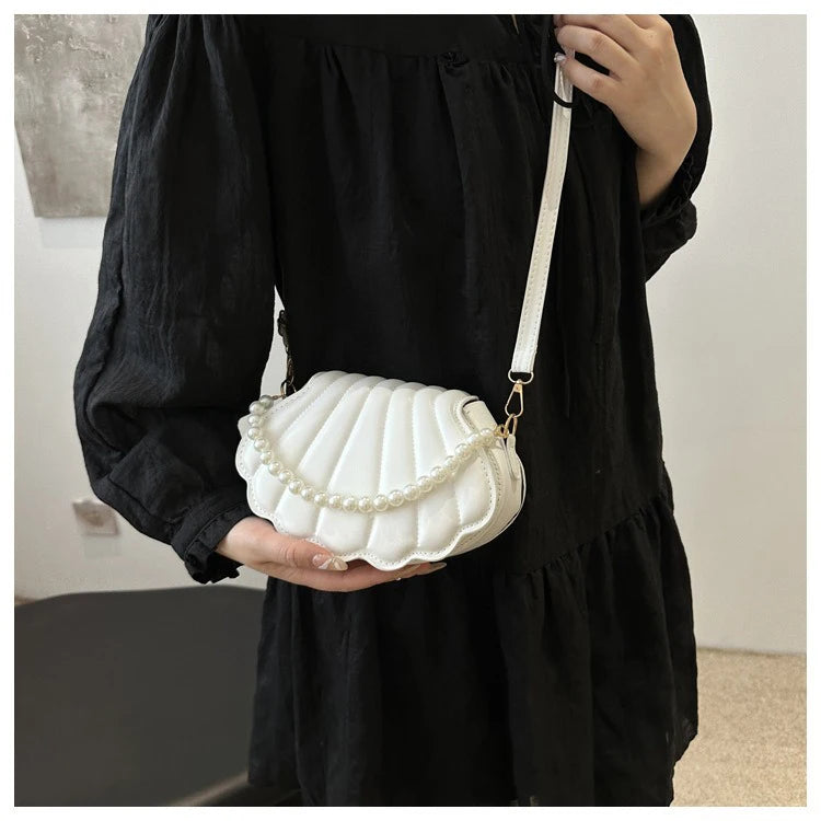 Chic Single-shoulder Shell Bag